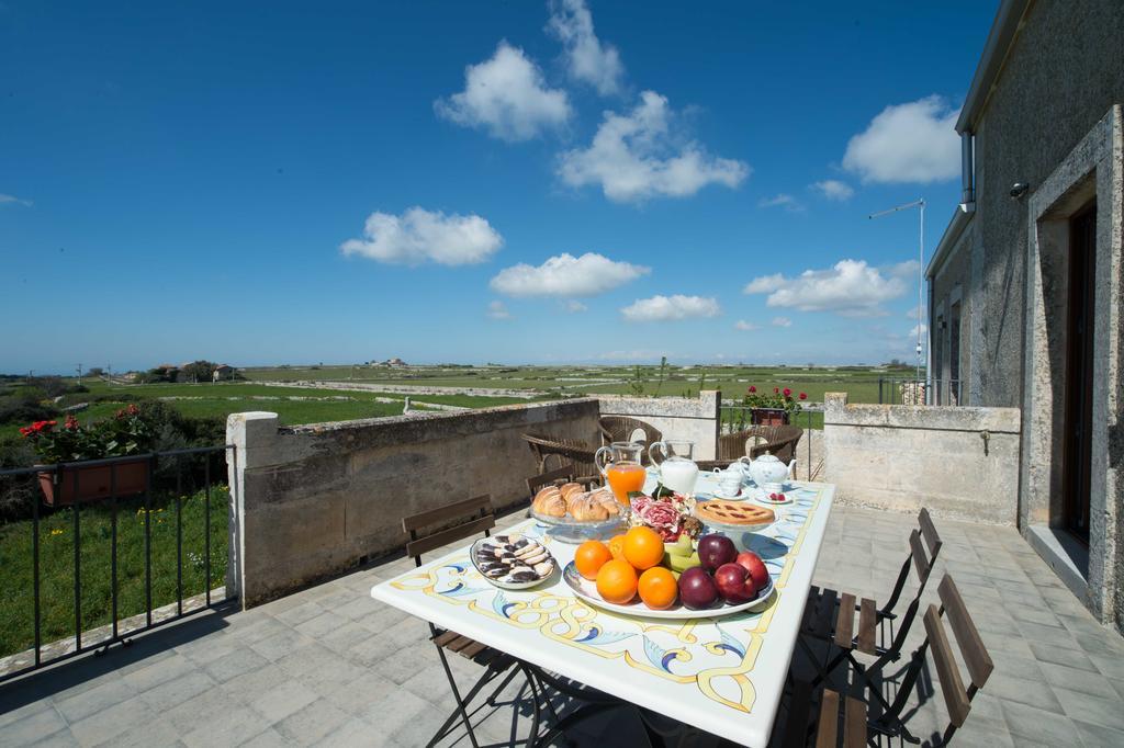 La Magione Villa Ragusa Buitenkant foto