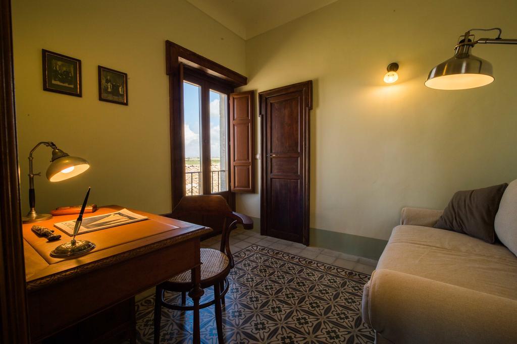 La Magione Villa Ragusa Buitenkant foto